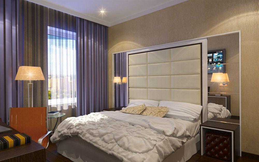 Bonapart Hotel By Uhm Kiev Luaran gambar