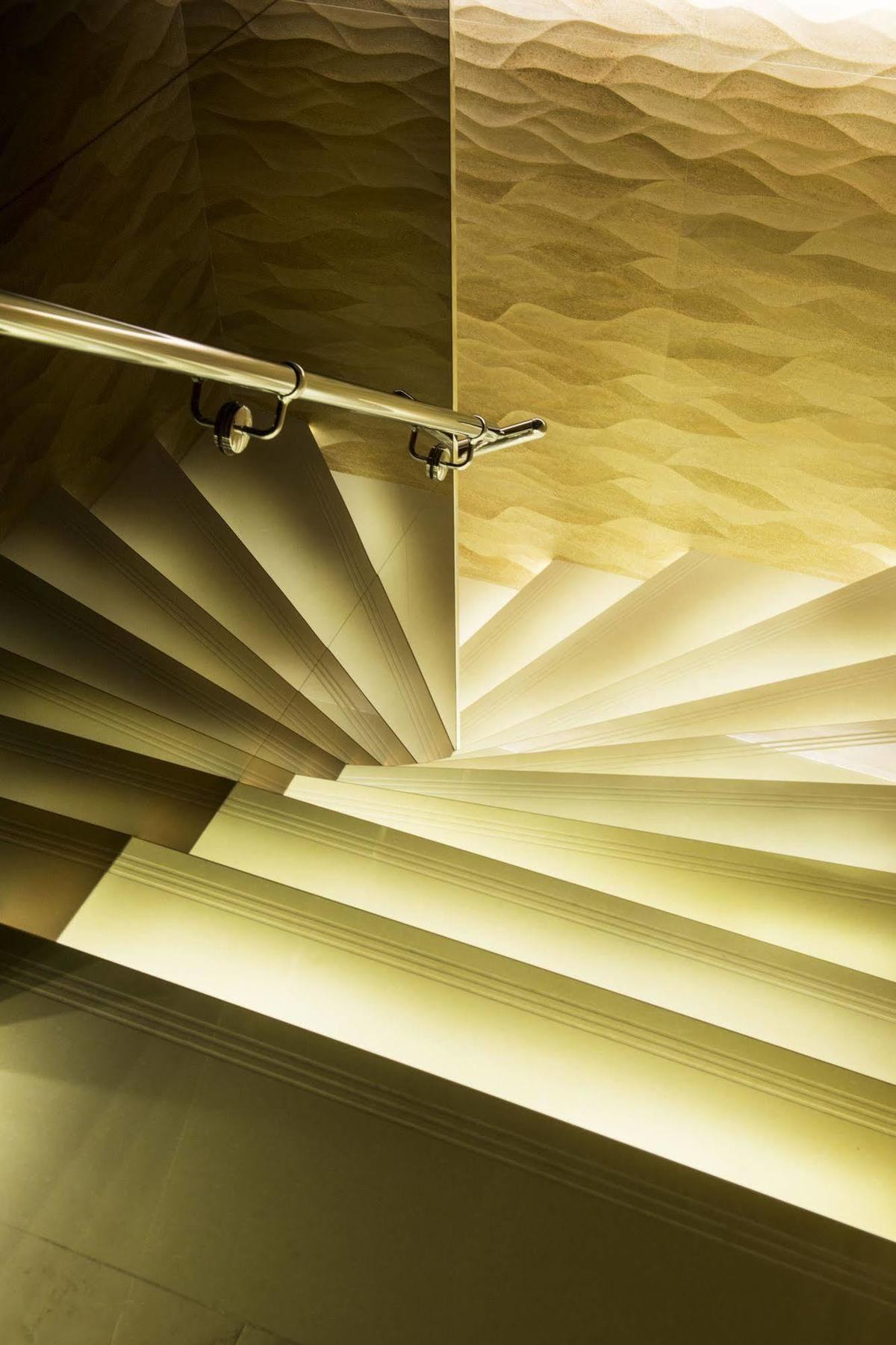 Bonapart Hotel By Uhm Kiev Luaran gambar